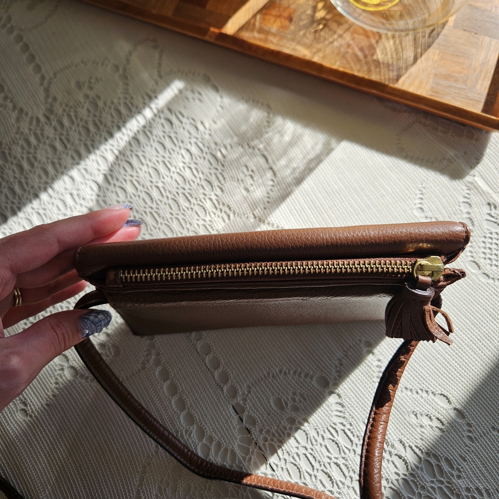 Fossil Brown Leather Crossbody Bag - Picture 6 of 6